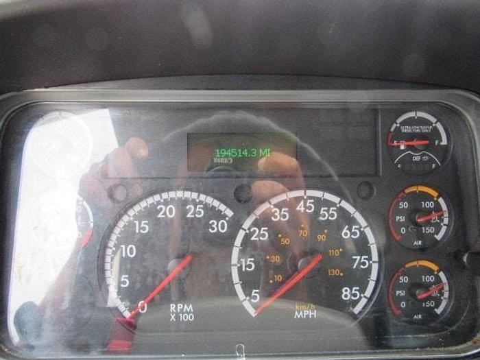 Used 2017 Freightliner M2 106