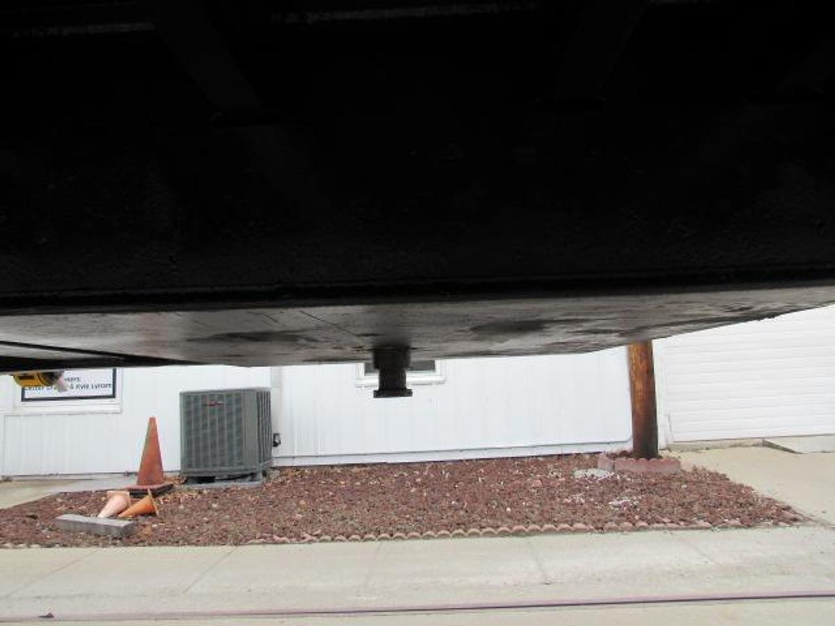 Used 2012 Utility 36' 6" X 102 Princeton/Moffett Trailer