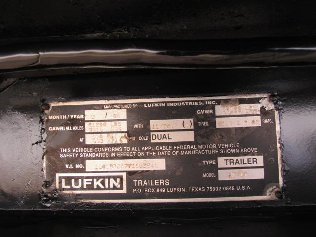 Used 2007 Lufkin 32' X 96" Moffett Trailer