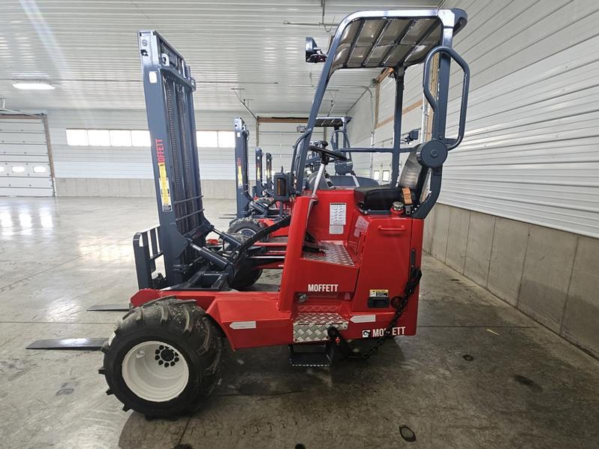 Used 2016 Moffett M8 55.3