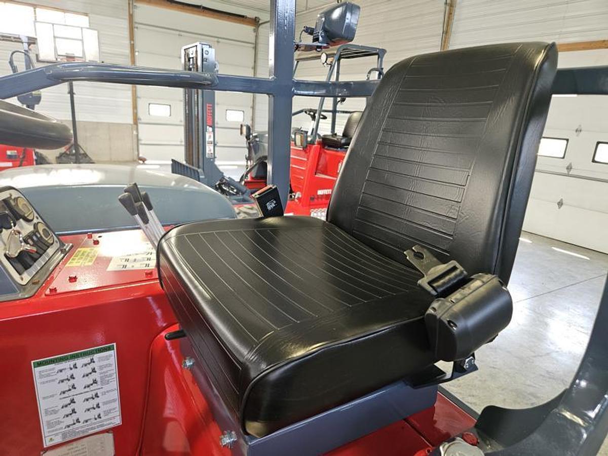 Used 2014 Moffett M55
