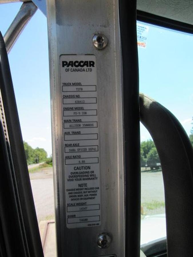 Used 2021 Kenworth T370 Flatbed Truck