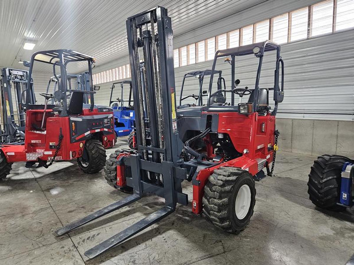 Used 2012 Moffett M70