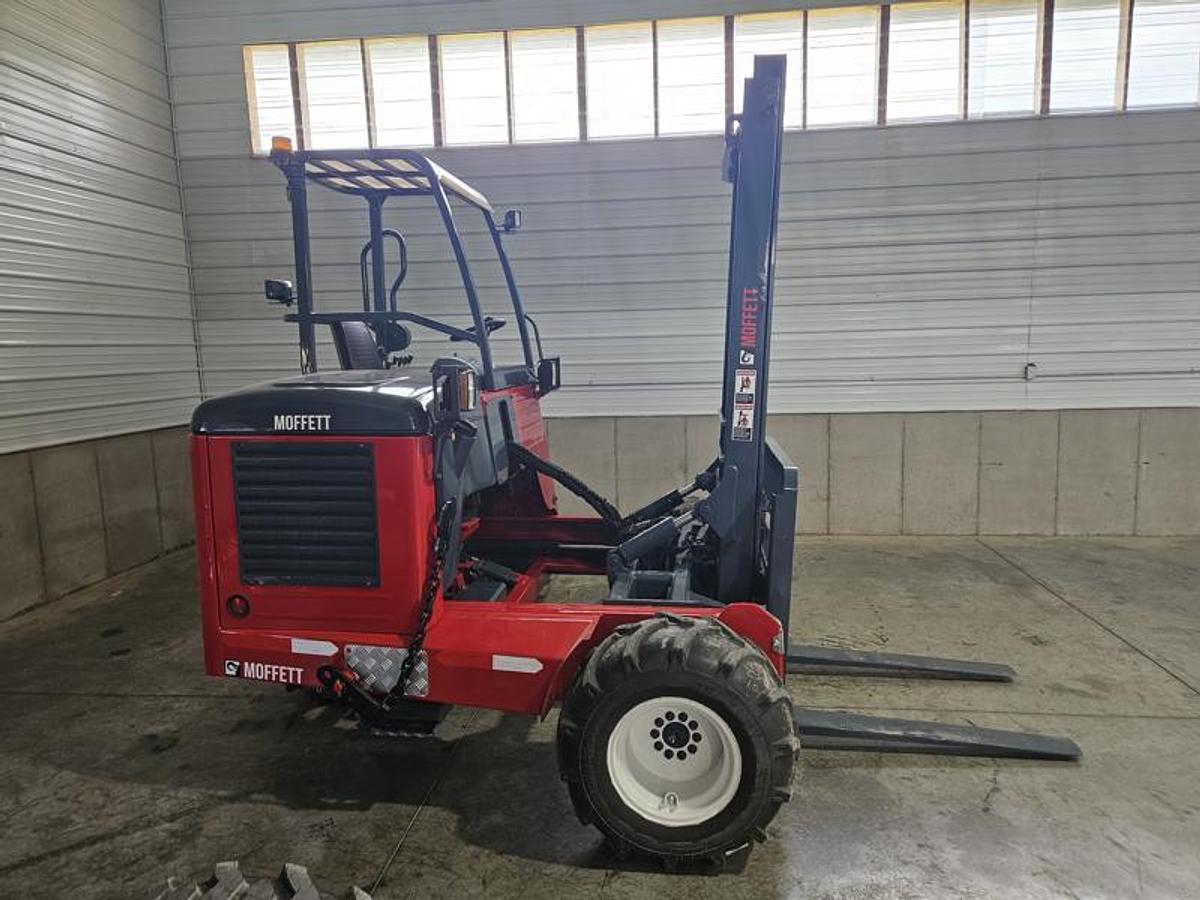 Used 2016 Moffett M8 55.3