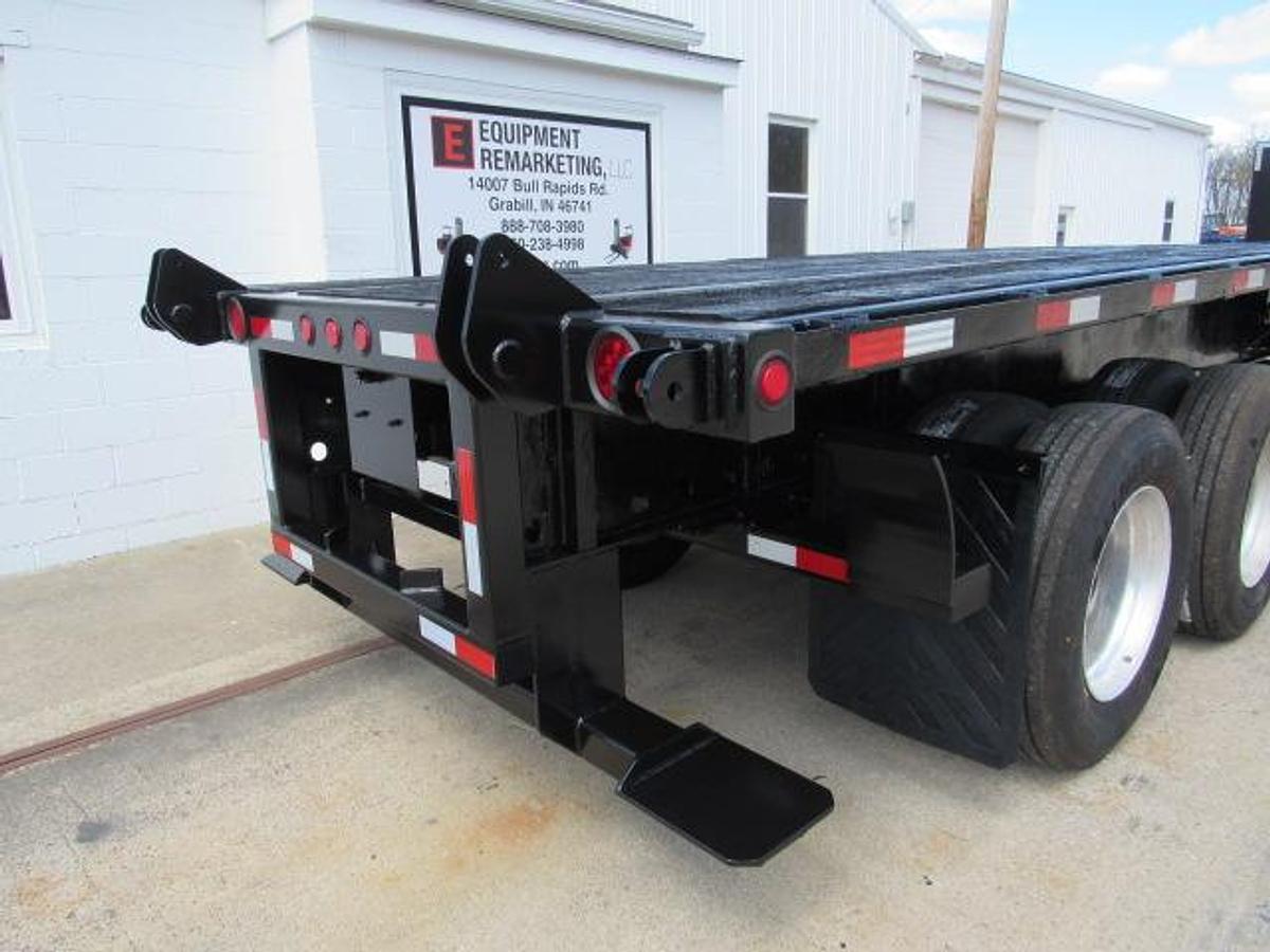 Used 2012 Utility 36' 6" X 102 Princeton/Moffett Trailer