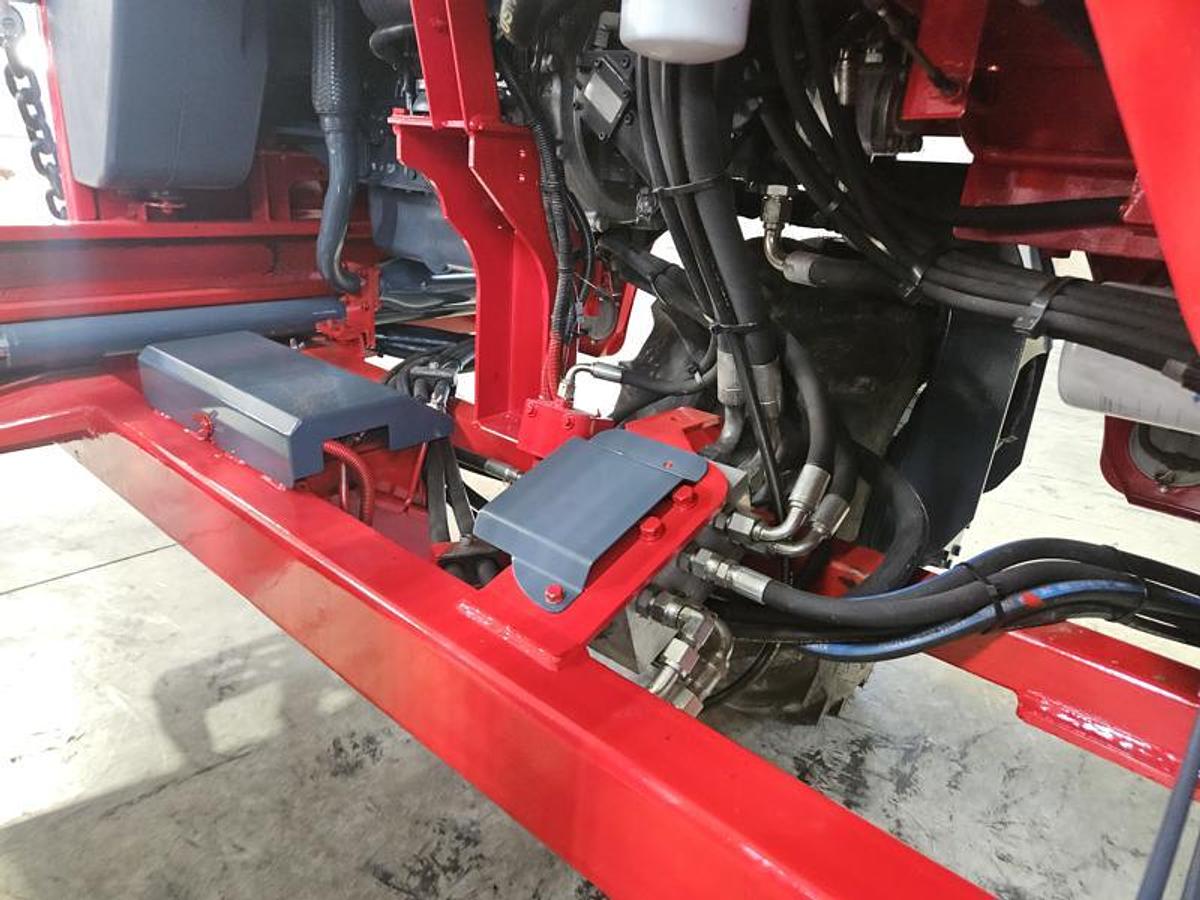 Used 2014 Moffett M55
