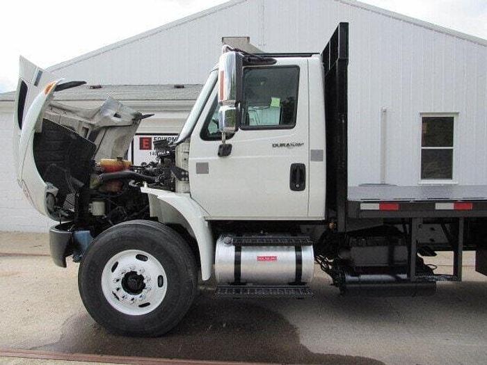 Used 2014 International DuraStar 4400
