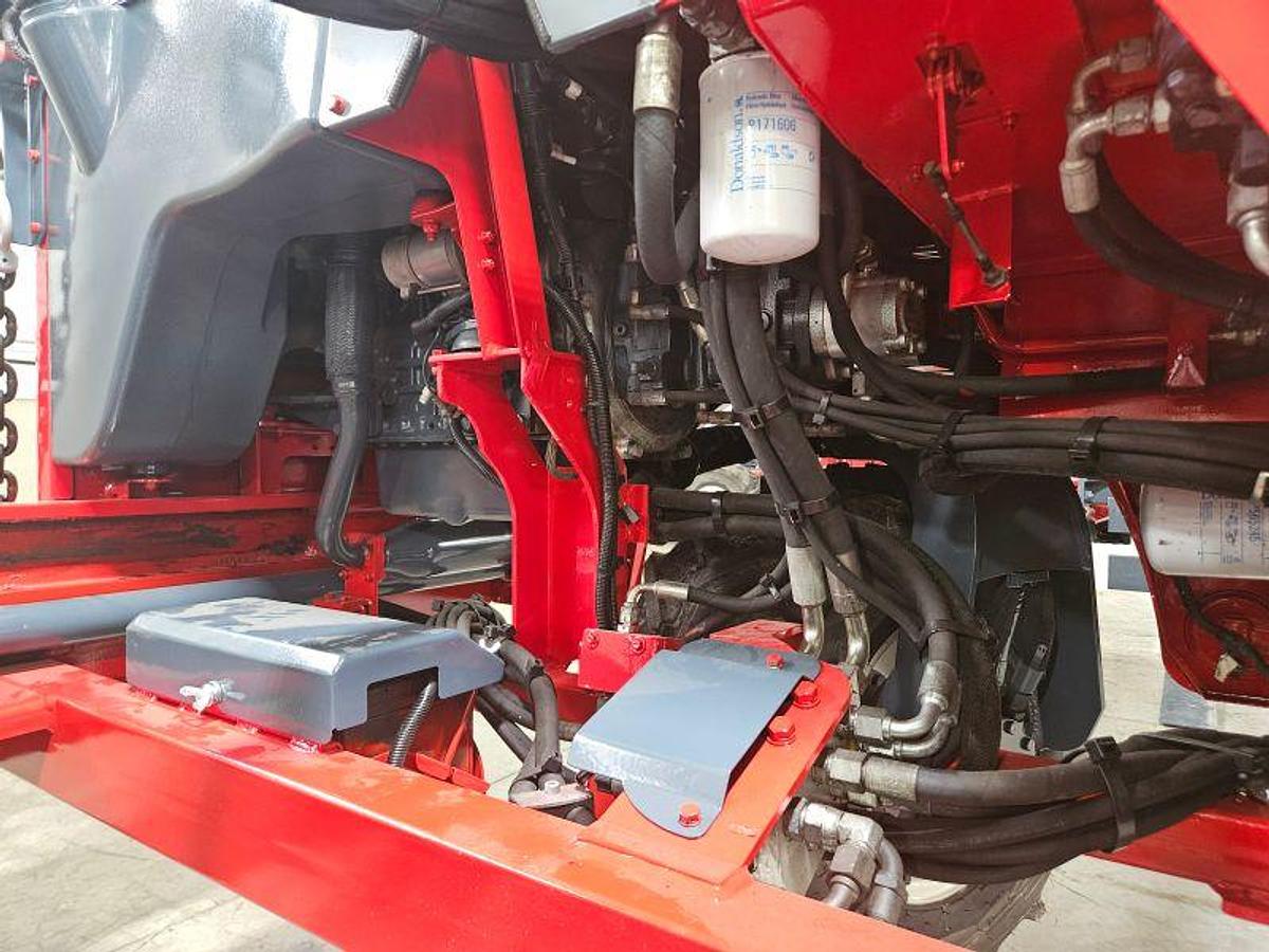 Used 2013 Moffett M70