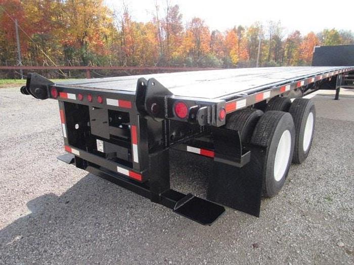 Used 2013 Utility 48' X 102 Princeton/Moffett Trailer