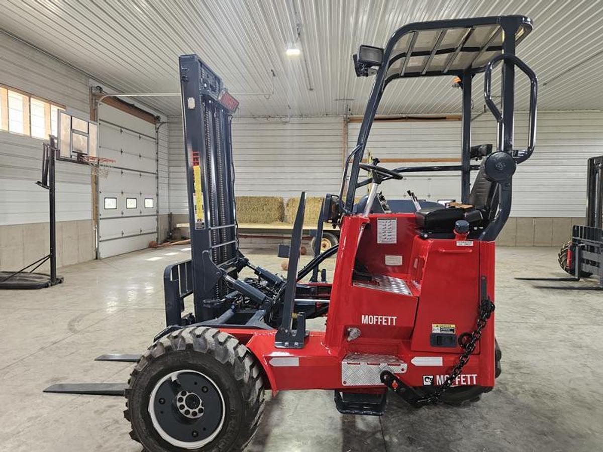 Used 2014 Moffett M55P with Extended Reach