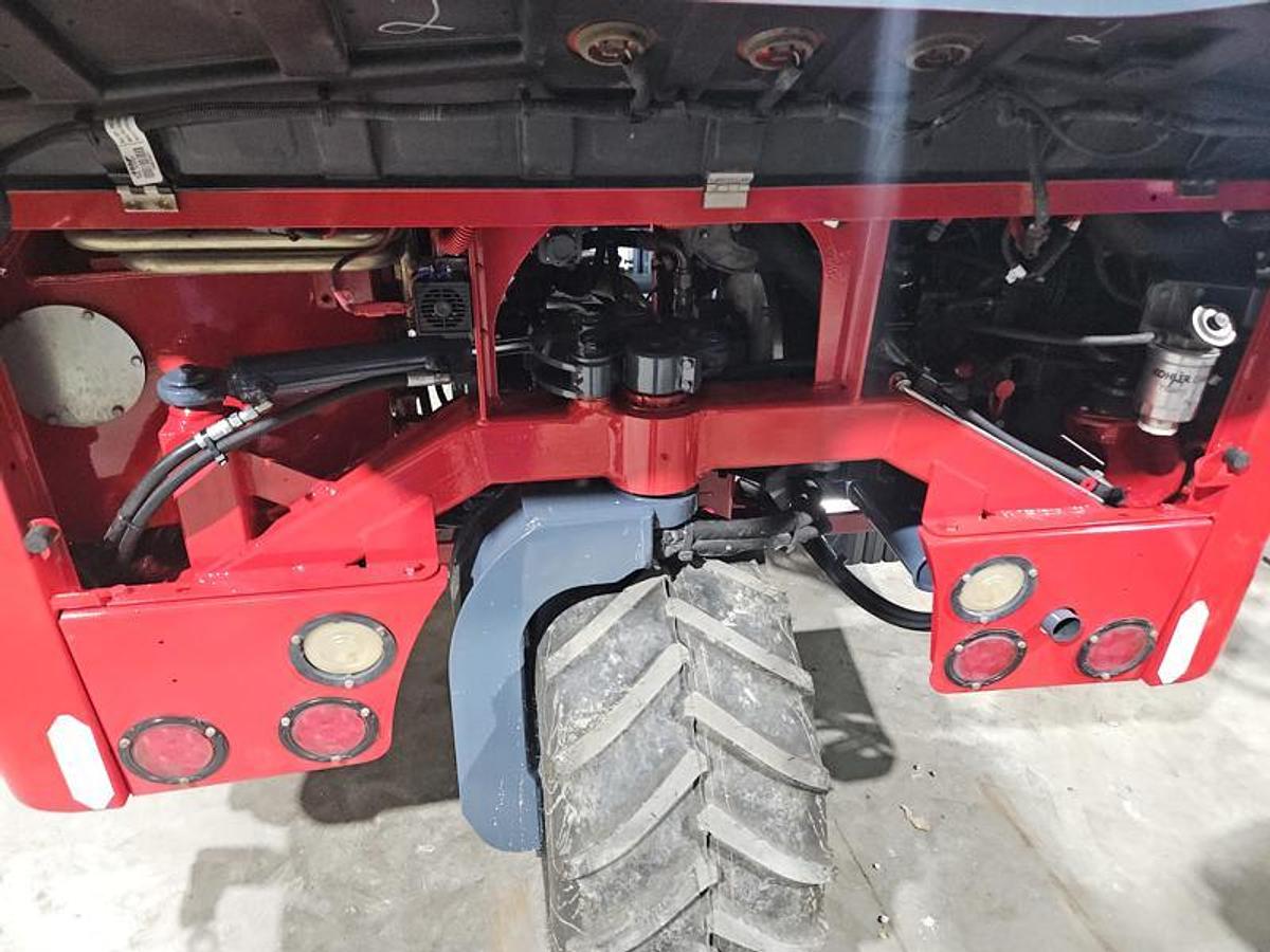 Used 2015 Moffett M8 55.3
