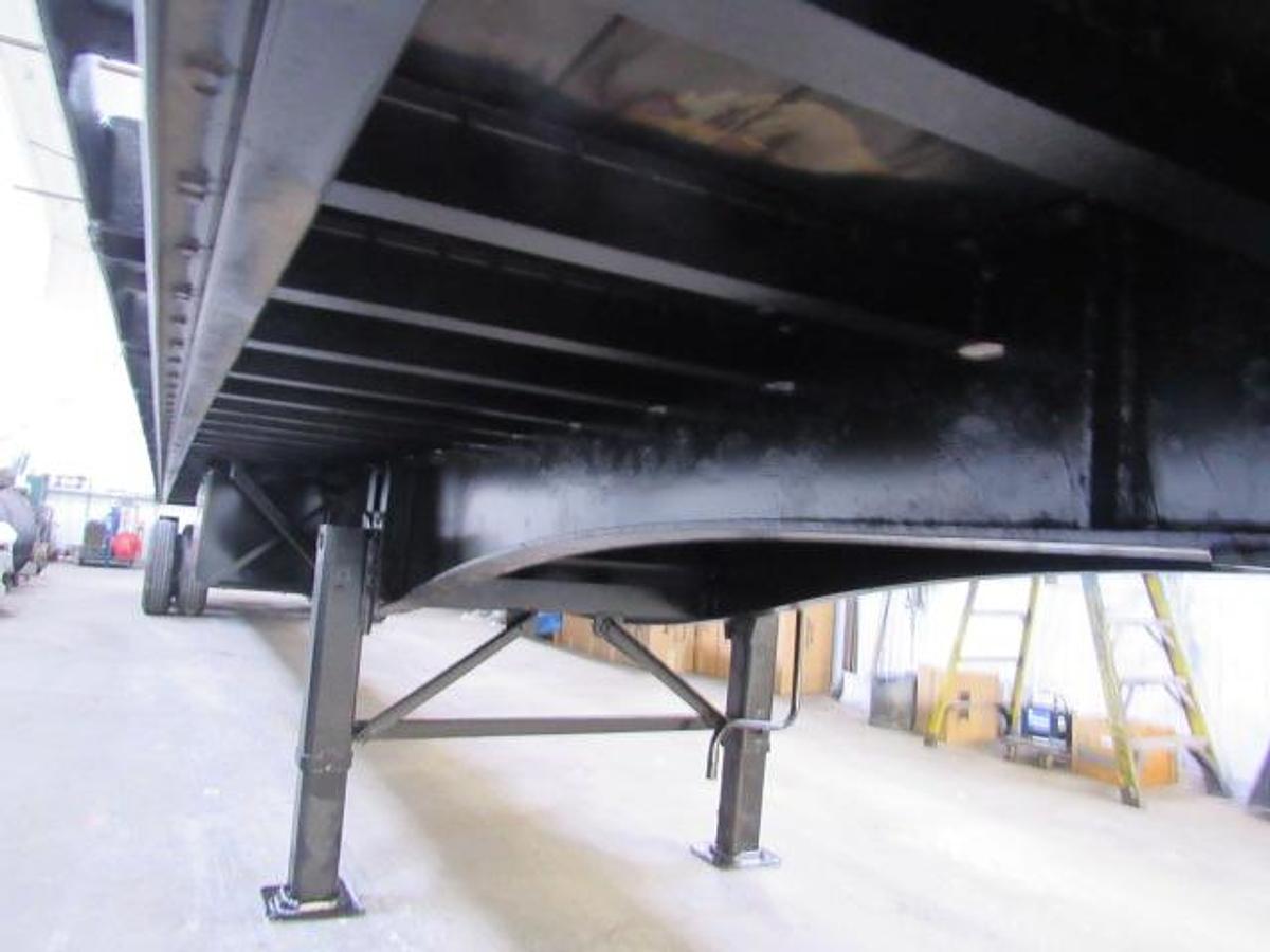 Used 2014 Utility 48' X 102 Princeton/Moffett Trailer