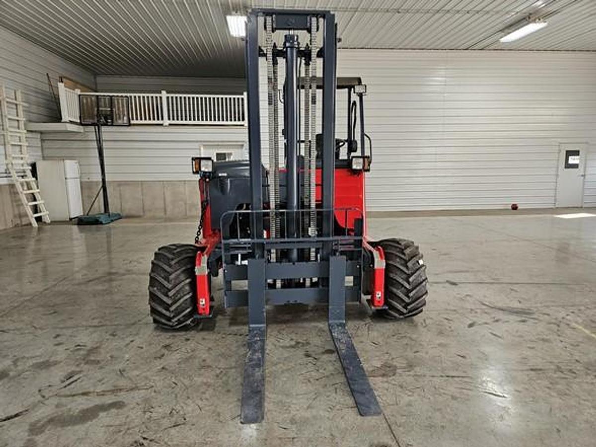 Used 2015 Moffett M8 55.3