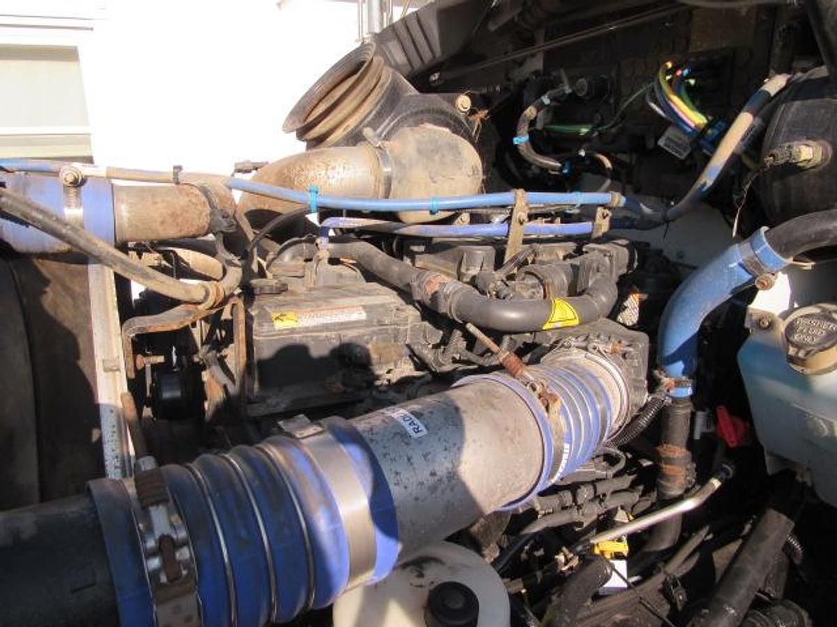 Used 2021 Kenworth T370 Flatbed Truck