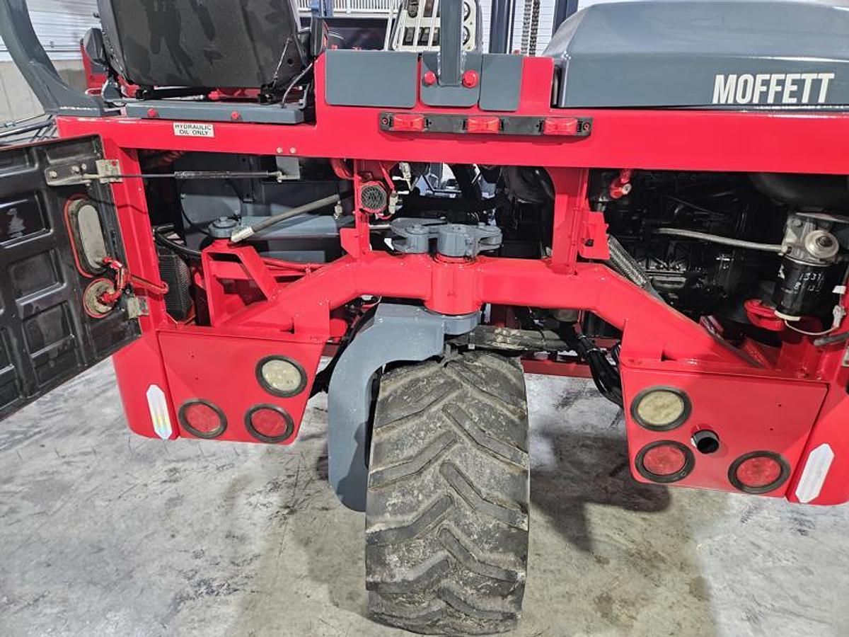 Used 2016 Moffett M8 70.3
