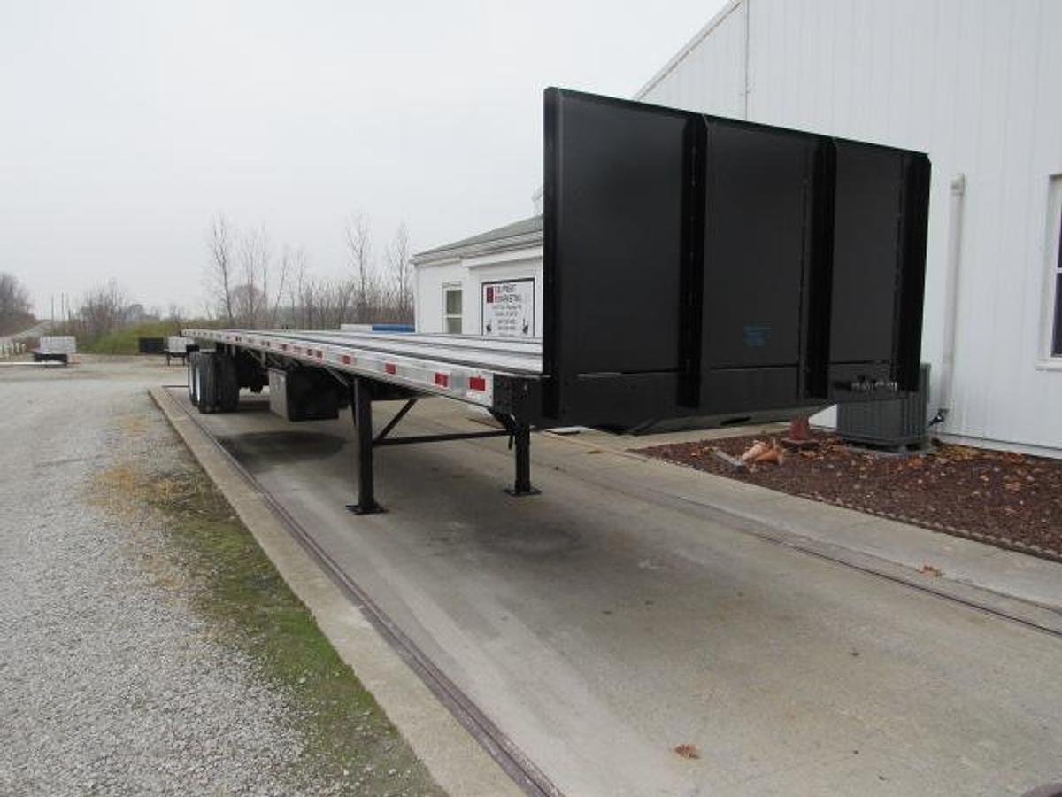 Used 2014 Great Dane Trailers 48' X 102" Aluminum Combo Flatbed Moffett Trailer