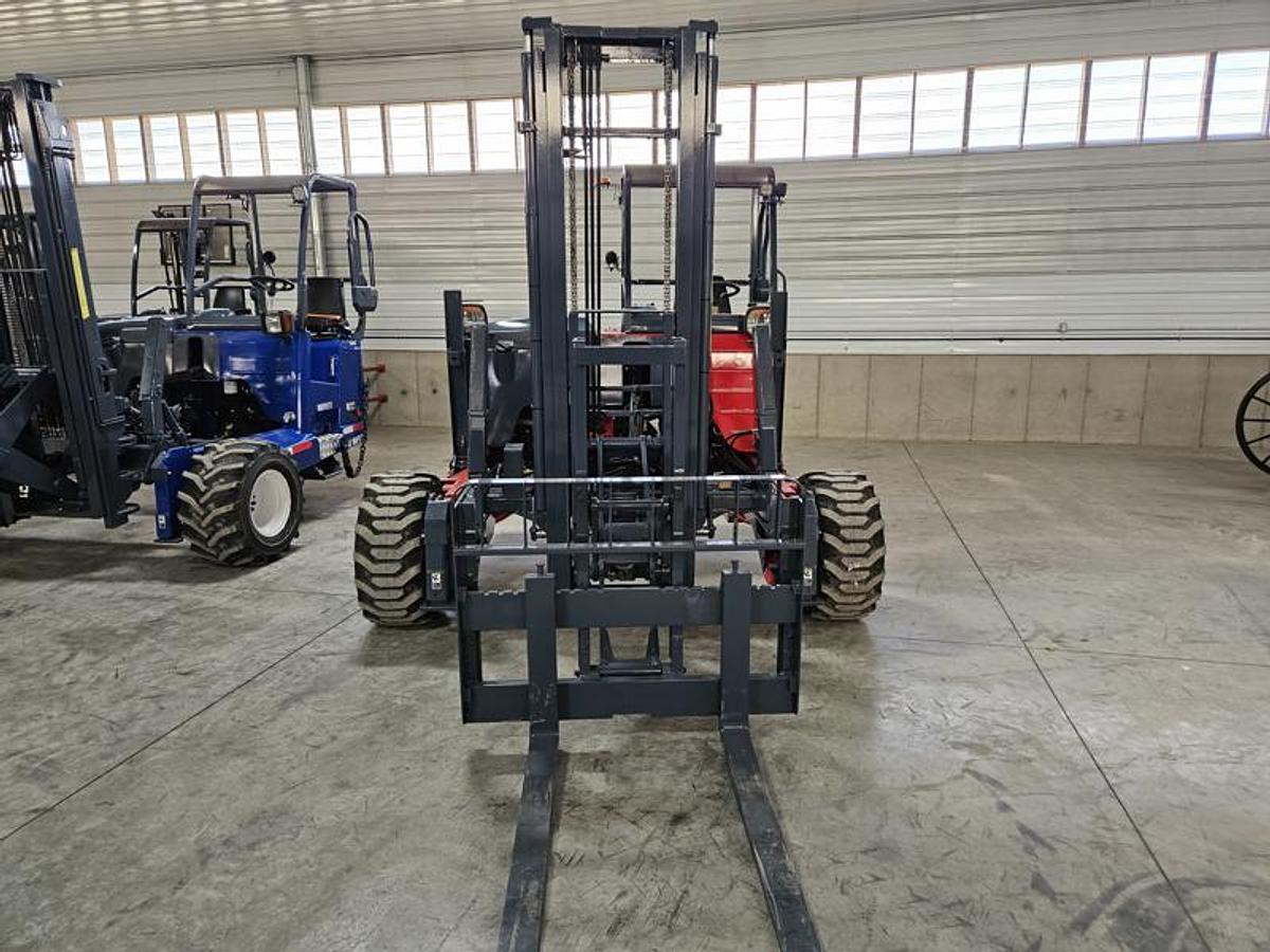 Used 2019  Moffett M5 50.4PNX  4 Way