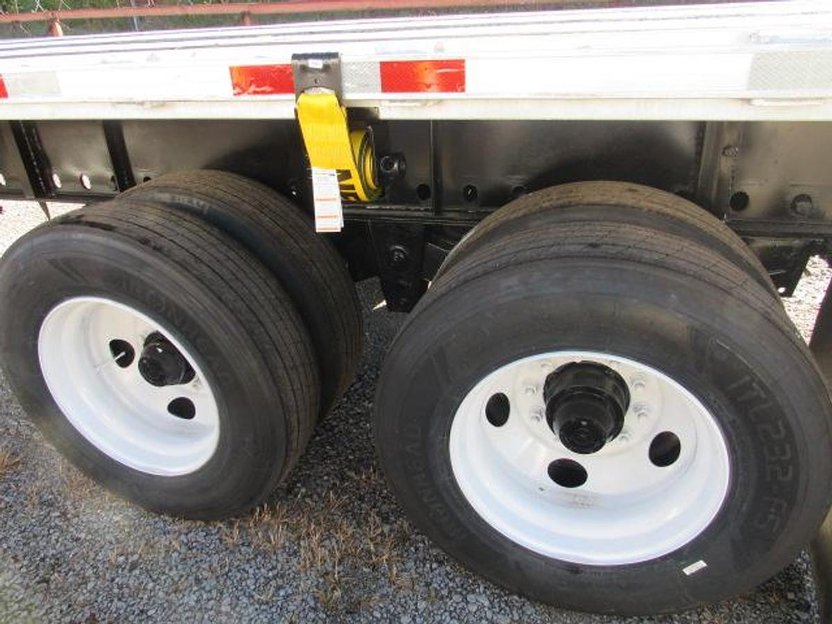 Used 2015 Utility 45' X 102 Alum Combo Princeton/Moffett Trailer