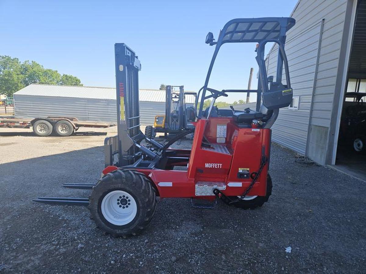 Used 2014 Moffett M55