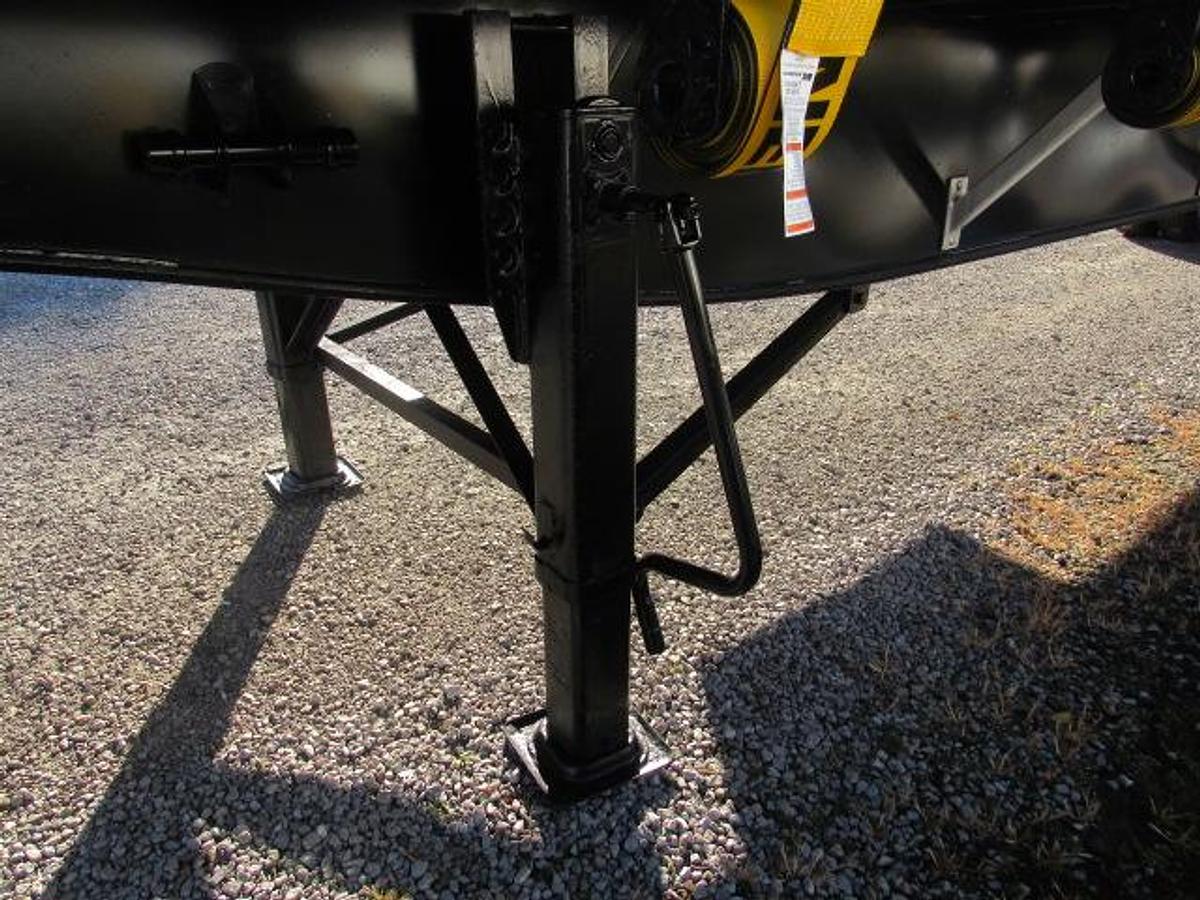 Used 2015 Utility 45' X 102 Alum Combo Princeton/Moffett Trailer