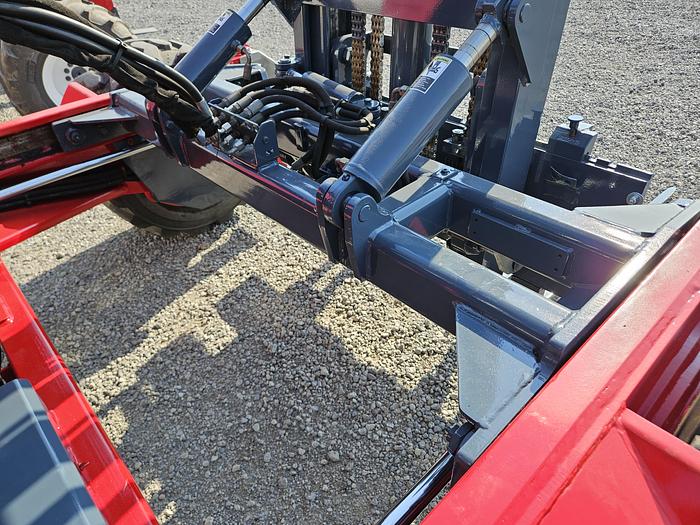 Used 2014 Moffett M55