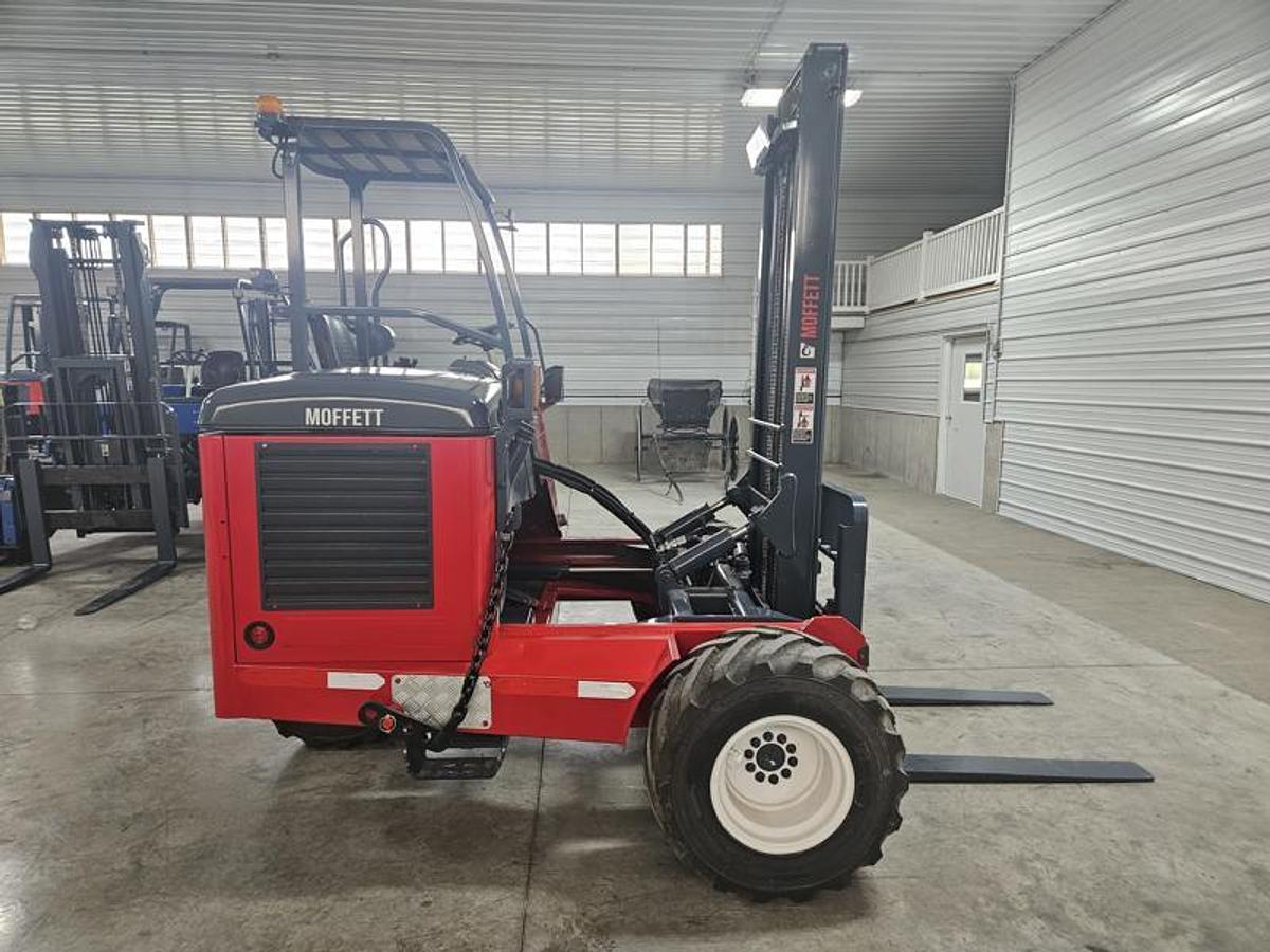 Used 2015 Moffett M8 55.3