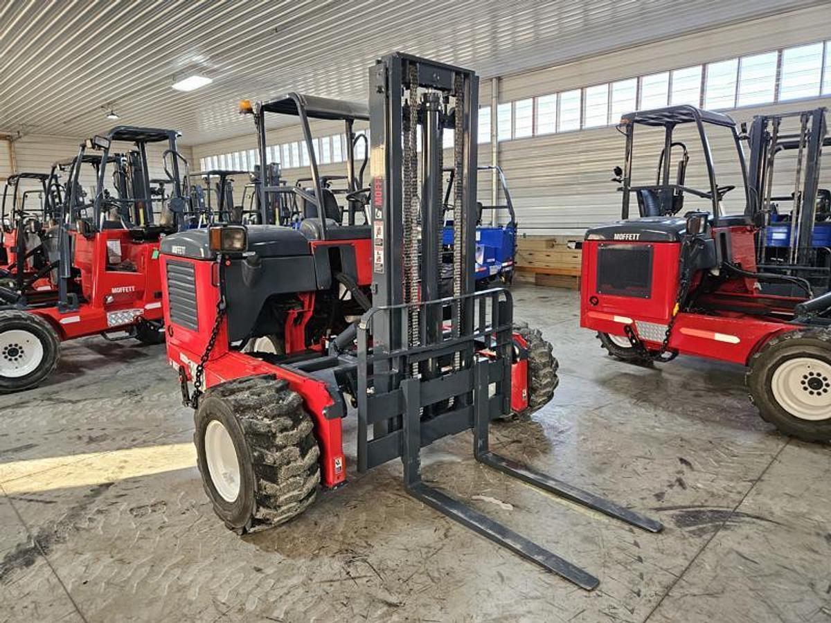 Used 2008  Moffett M 55