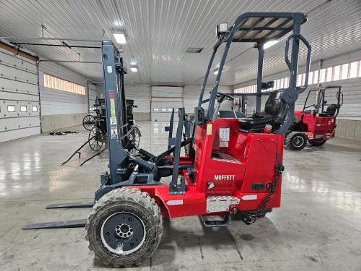 Used 2015 Moffett M8 55.4  4 Way