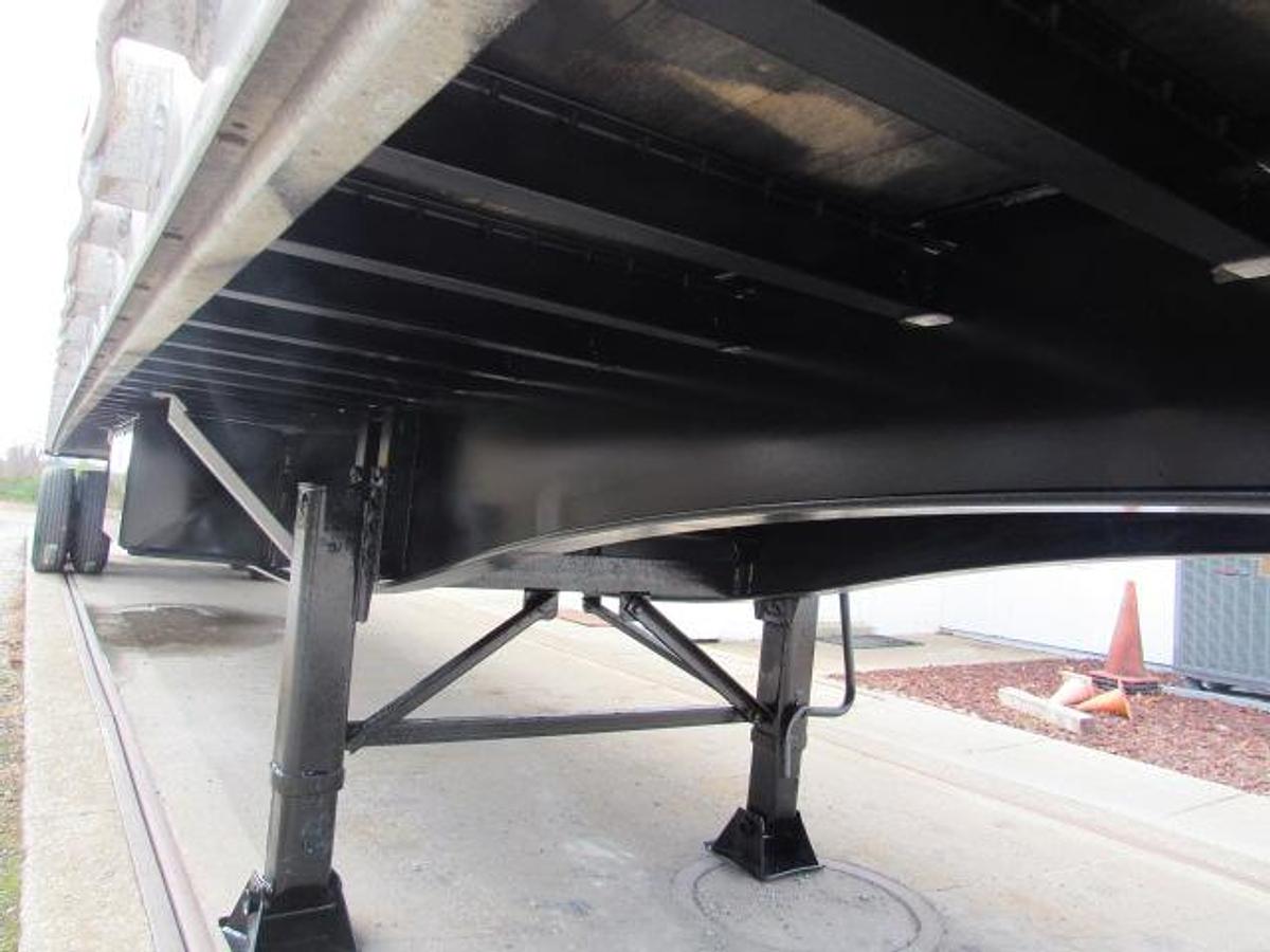 Used 2011 Utility 48' X 102 Alum Combo Princeton/Moffett Trailer