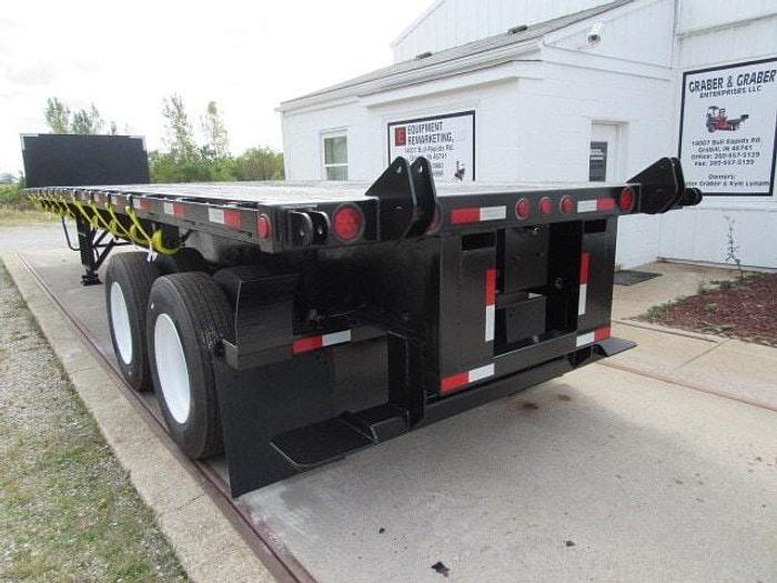 Used 2013 Great Dane Trailers 36' 6" X 102" Flatbed Moffett Trailer
