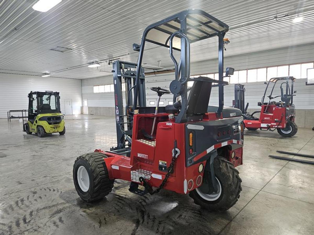 Used 2014 Moffett M55