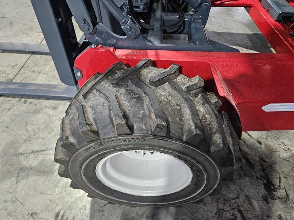 Used 2014 Moffett M55P with Extended Reach