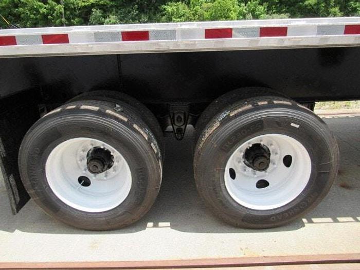 Used 2011 Great Dane Trailers 36' 6" X 102" Flatbed Moffett Trailer