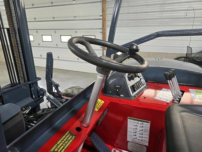 Used 2013 Moffett M55.P
