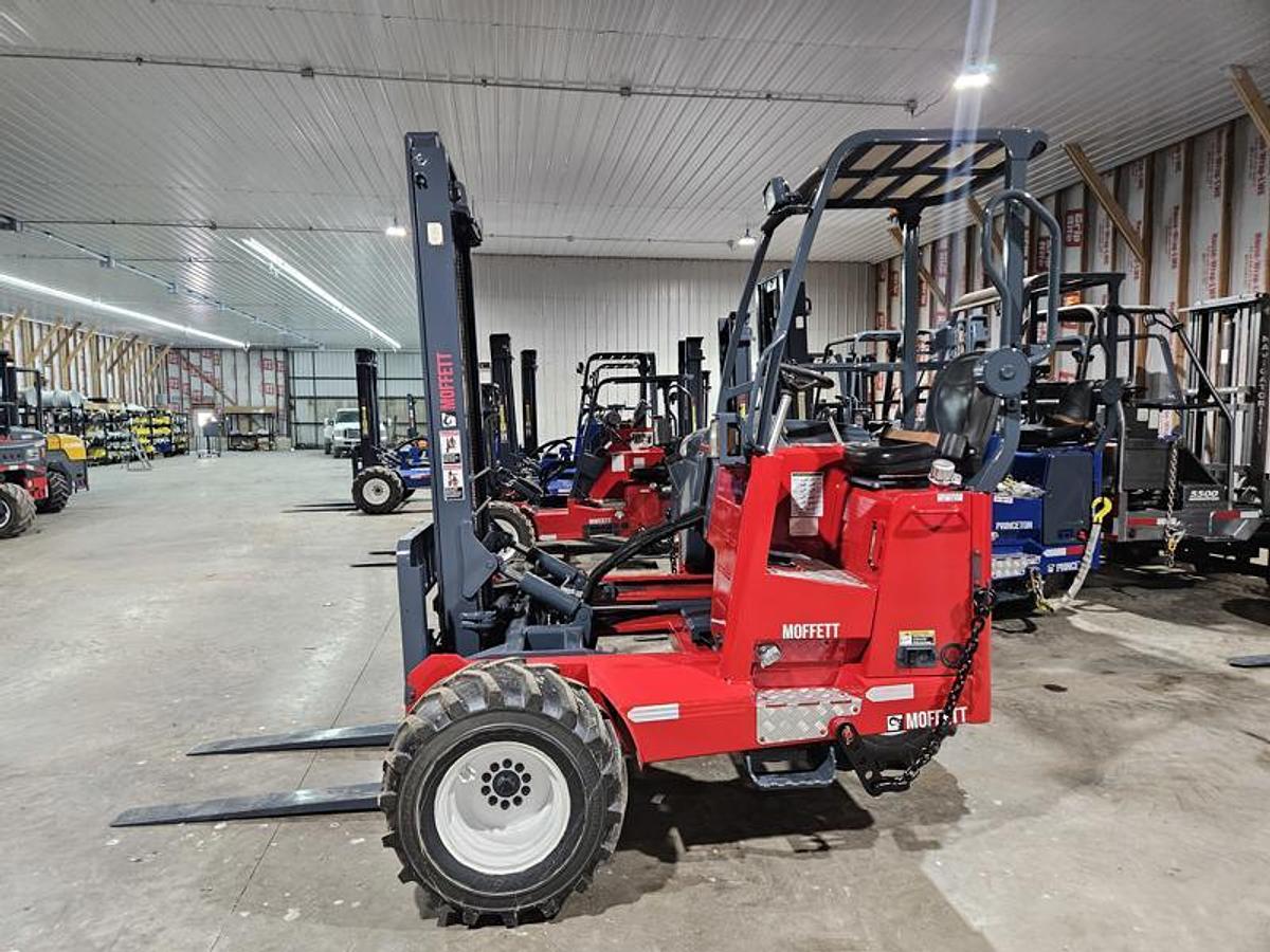 Used 2015 Moffett M8 55.3