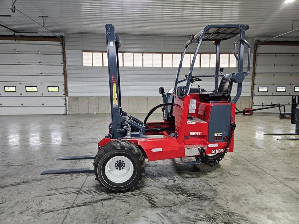 Used 2016 Moffett M8 70.3