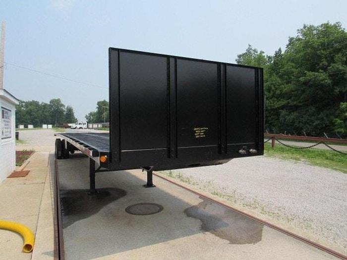 Used 2009 Great Dane Trailers 48' X 102" Flatbed Moffett Trailer