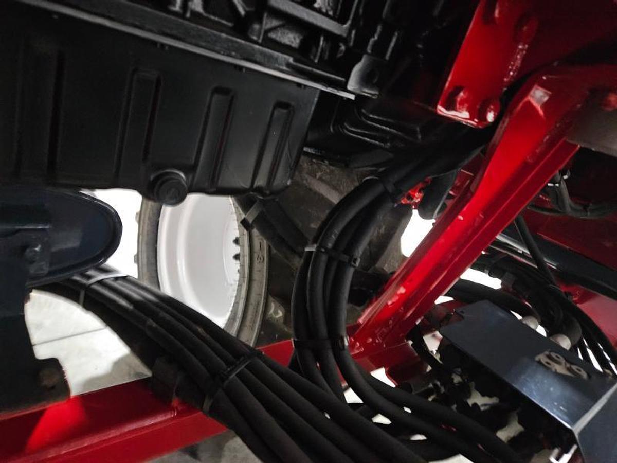 Used 2016 Moffett M8 55.3