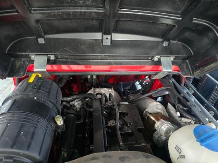 Used 2015 Moffett M8 55.4  4 Way