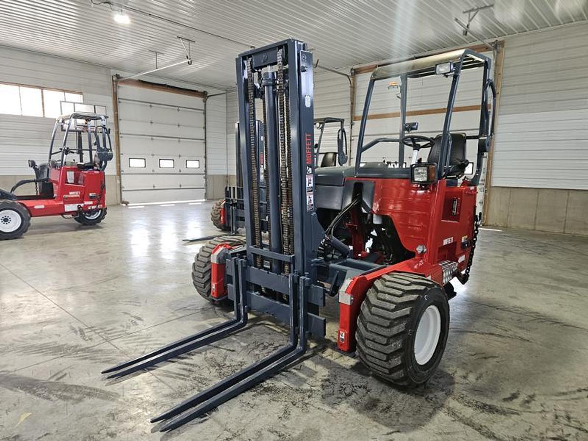 Used 2014 Moffett M55