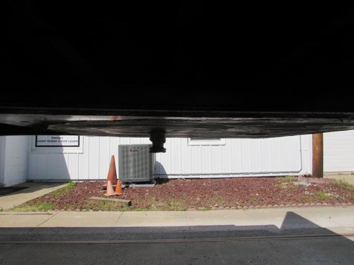 Used 2013 Utility 48' X 102 Princeton/Moffett Trailer