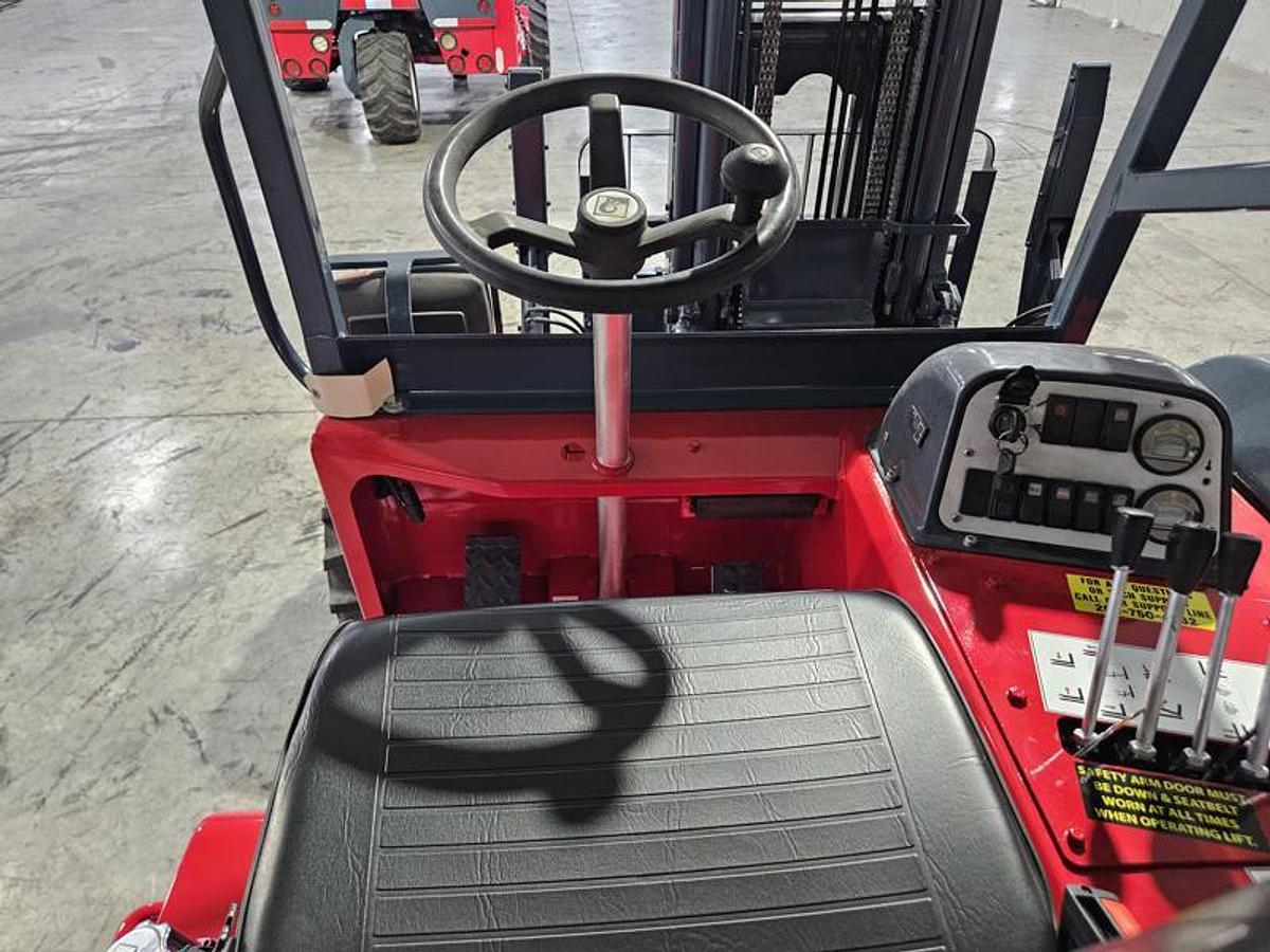 Used 2014 Moffett M55P with Extended Reach