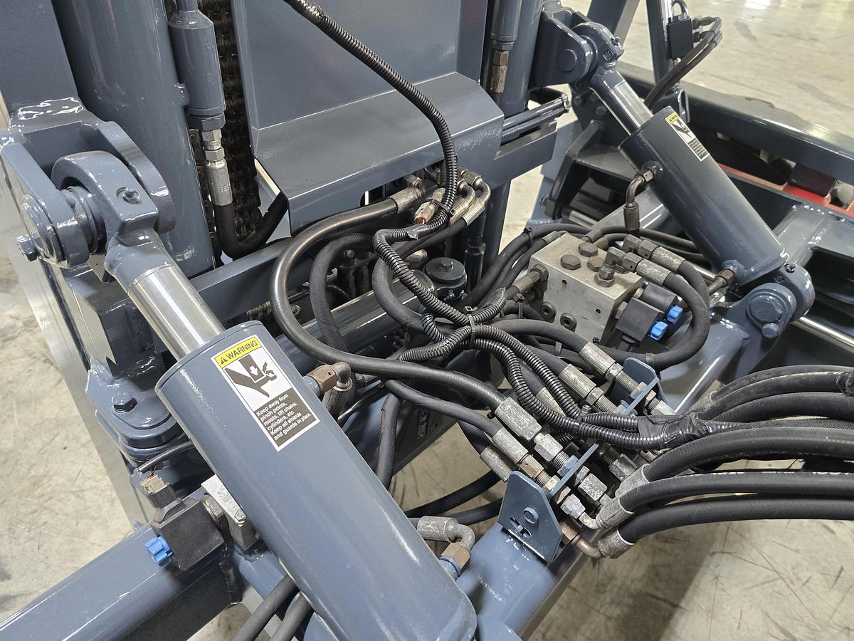 Used 2012 Moffett M55.4P 4 Way