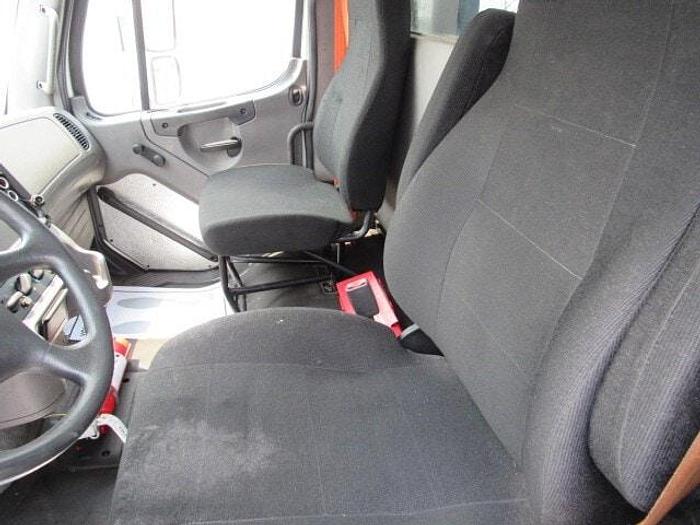 Used 2017 Freightliner M2 106