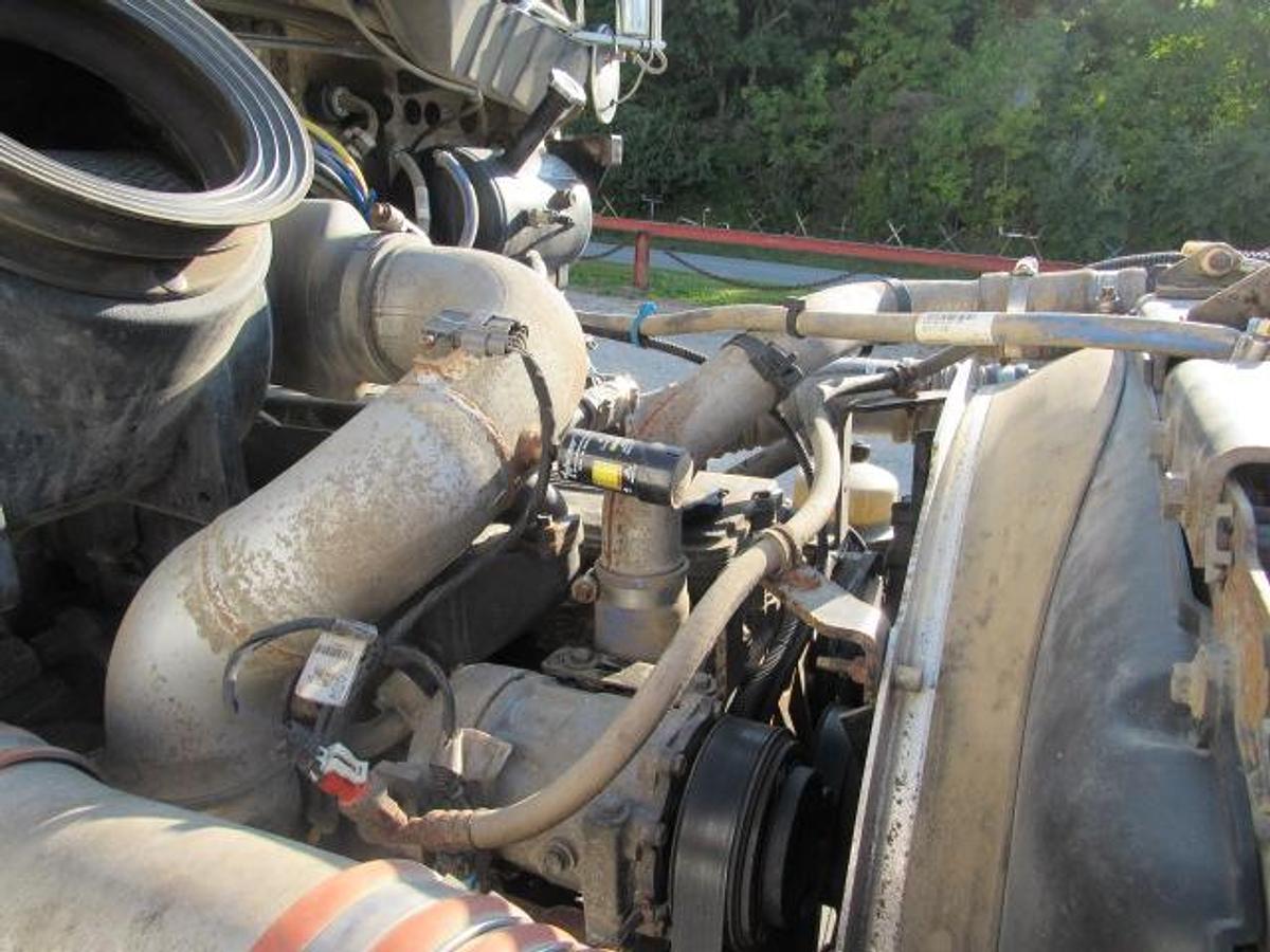 Used 2021 Kenworth T370 Flatbed Truck