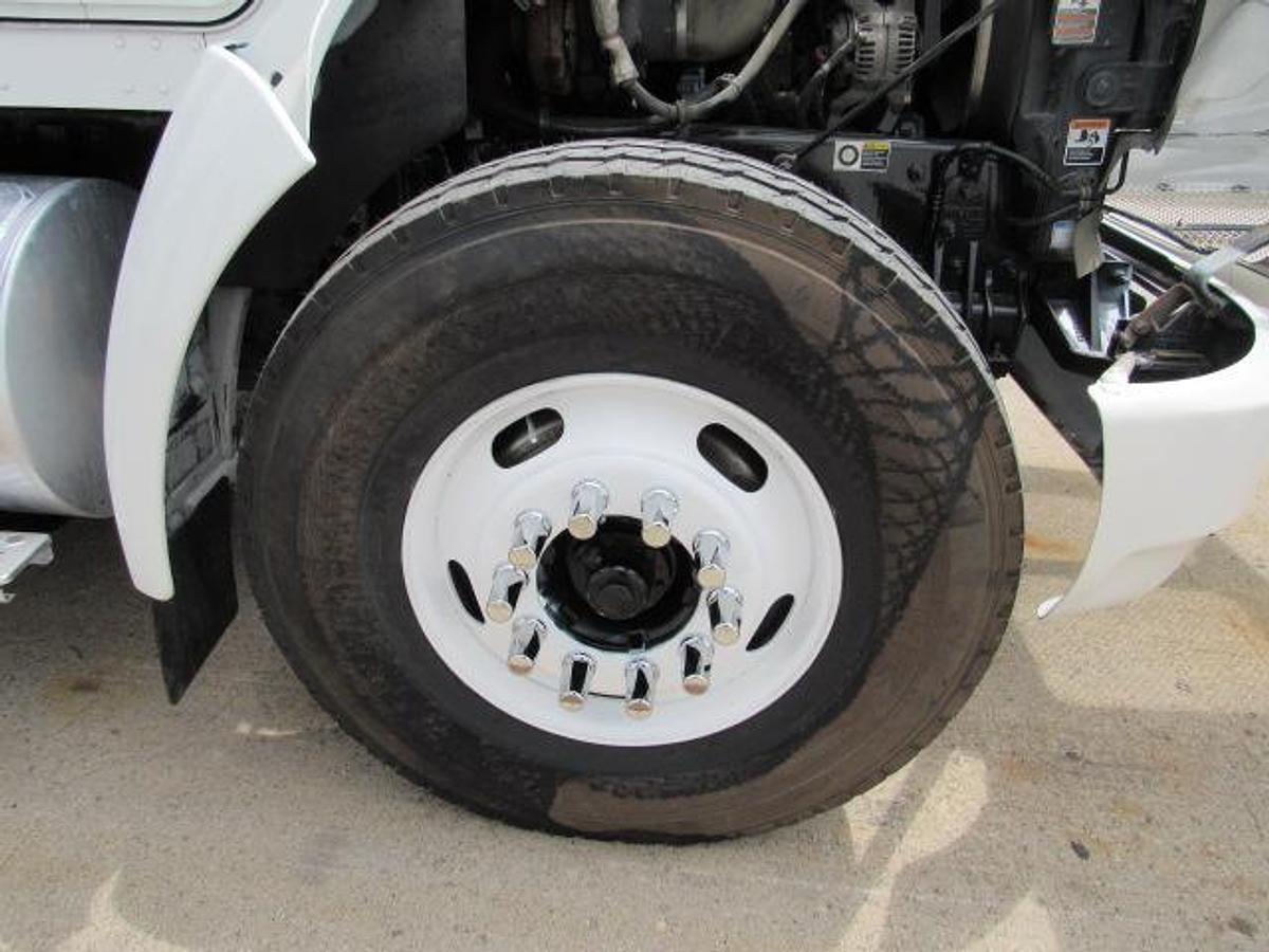 Used 2021 Kenworth T370 Flatbed Truck