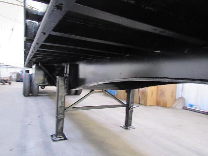 Used 2016 Utility 36' 6" X 102" Princeton/Moffett Trailer