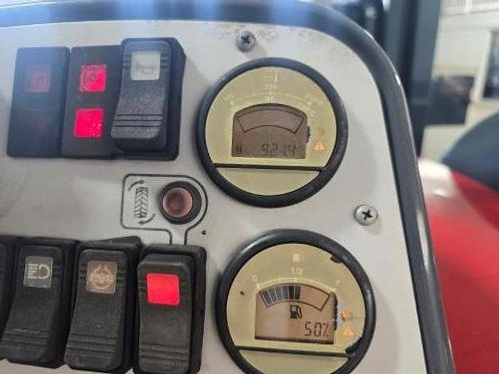 Used 2015 Moffett M8 55.4  4 Way