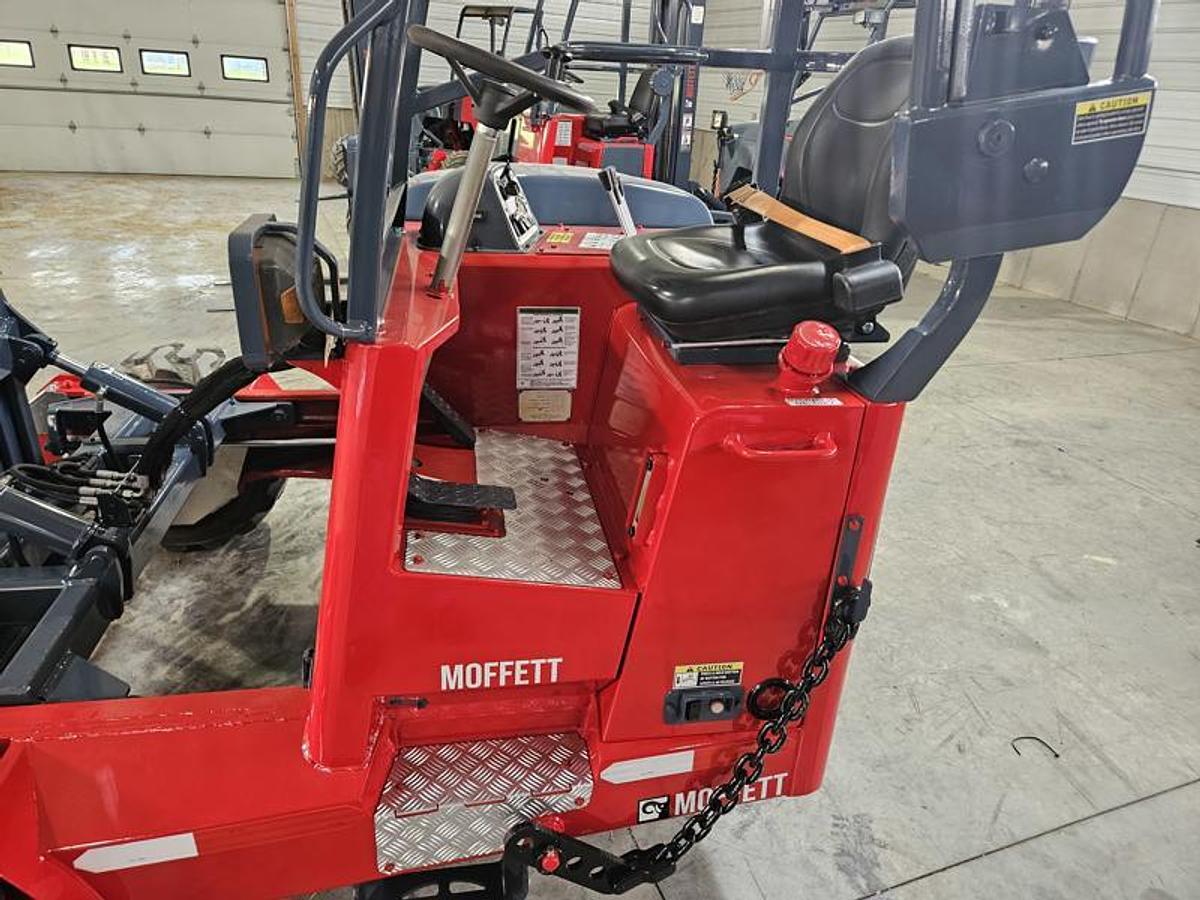 Used 2014 Moffett M55
