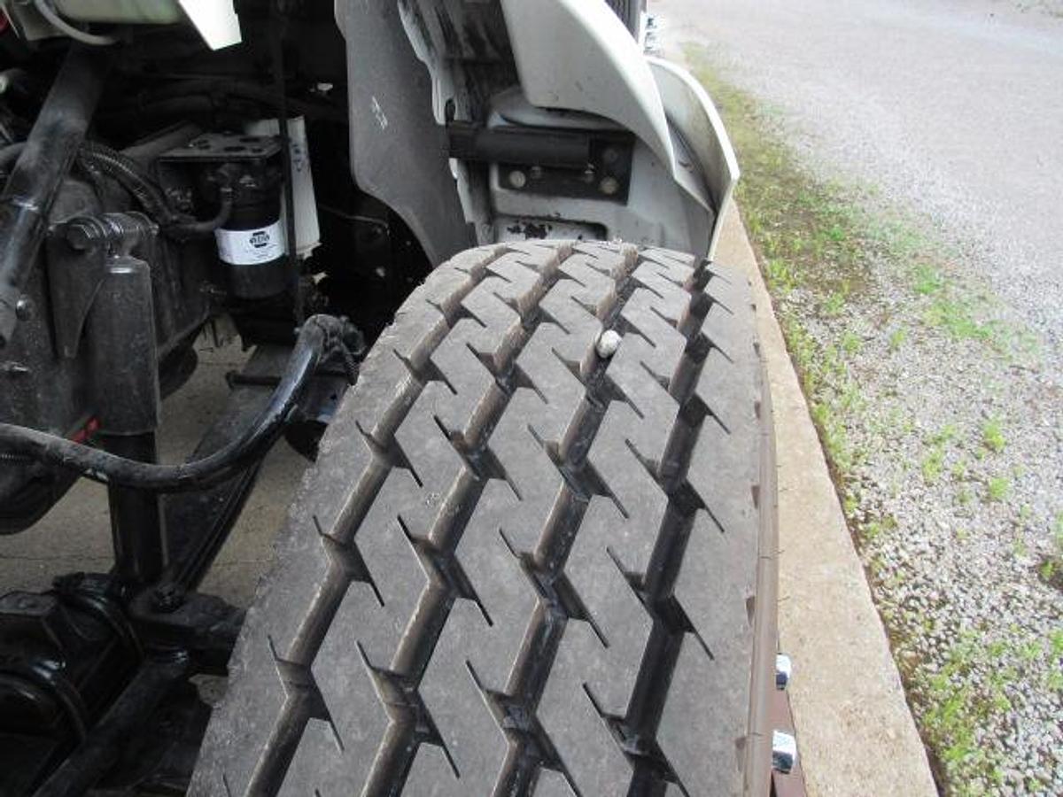 Used 2021 Kenworth T370 Flatbed Truck